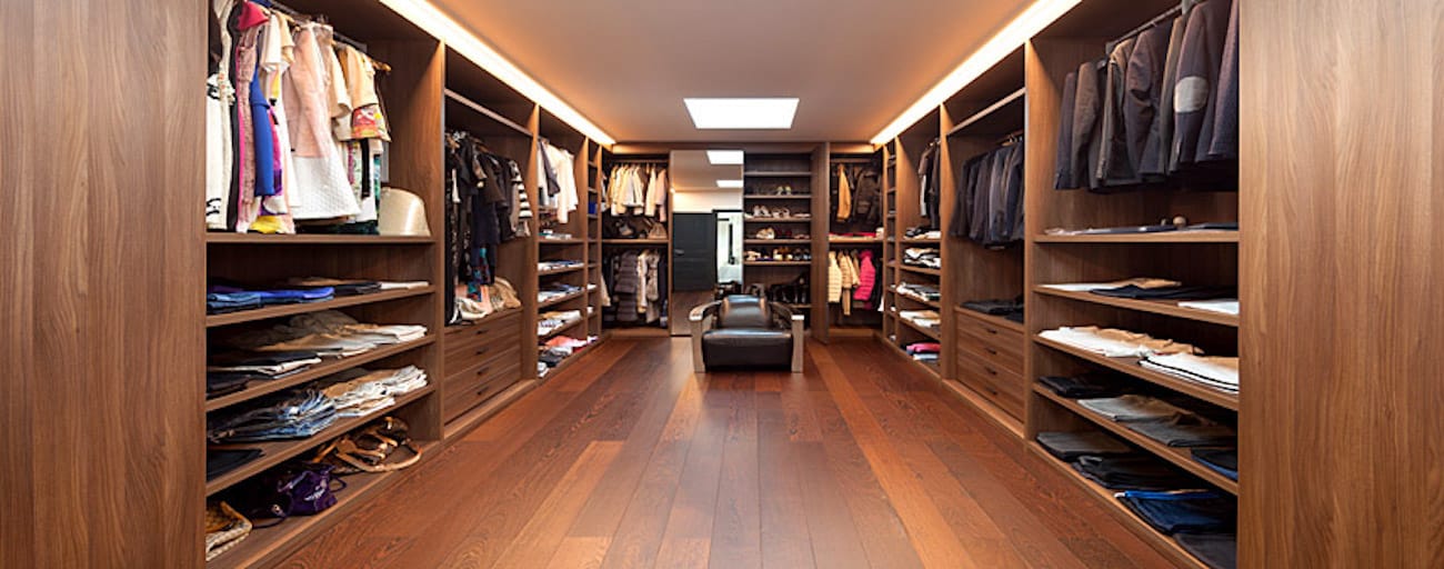 How to Decide Between Drawers and Shelving For Your Custom Closet